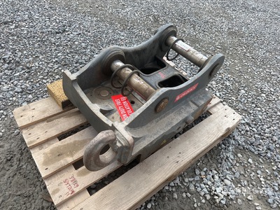 2024 Oilquick OQ70/55 SH Quick Coupler