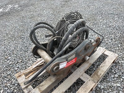 2022 Liebherr SWA 33 Hydraulic Quick Coupler