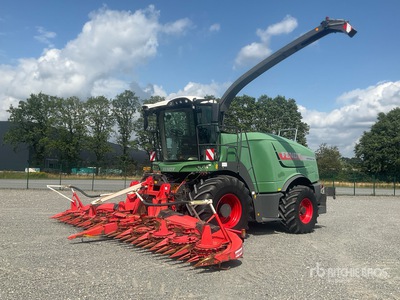 2013 Fendt Katana 65 4WD 穀物刈り取り機械