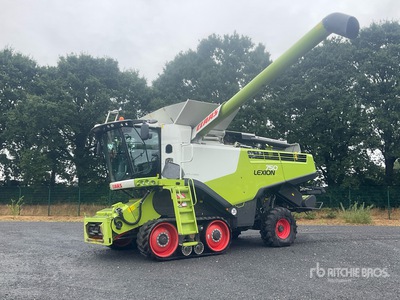 2019 Claas Lexion 750TT Combine Harvester