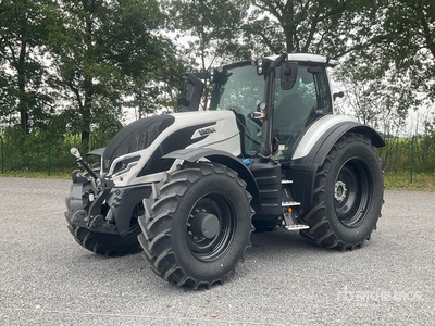 2025 Valtra T155 A 4WD Tractor (Unused)