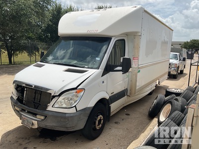2011 Mercedes-Benz Sprinter 3500 4x2 Step Van (Inoperable)