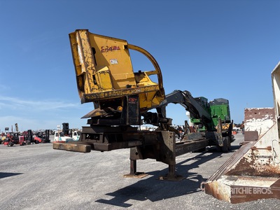 2016 John Deere 437E Trailer Mounted Ładowarka do kłód