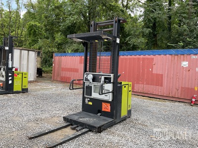 Clark NOS B Order Picker