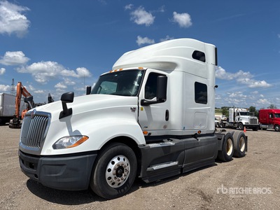 2018 International LT625 6x4 T/A Sleeper Truck Tractor