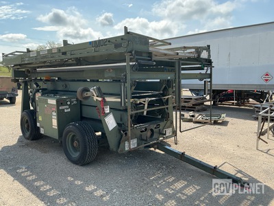 MCT Industries UMS-D Diesel Scissor Lift