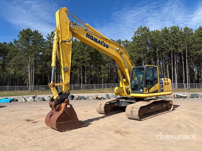 2016 Komatsu PC210LC-10 Tracked Excavator