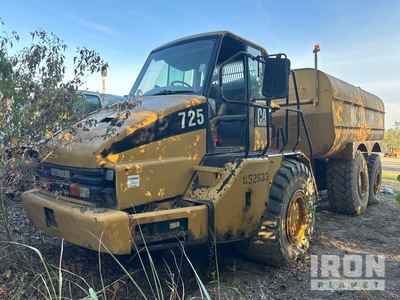 2001 (unverified) Cat 725C Articulated Dump Truck