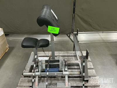 Hammer Strength Arm Curl Exercise Equipment
