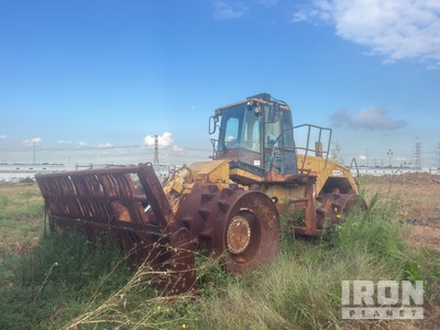 Cat Landfill Compactor (Inoperable)