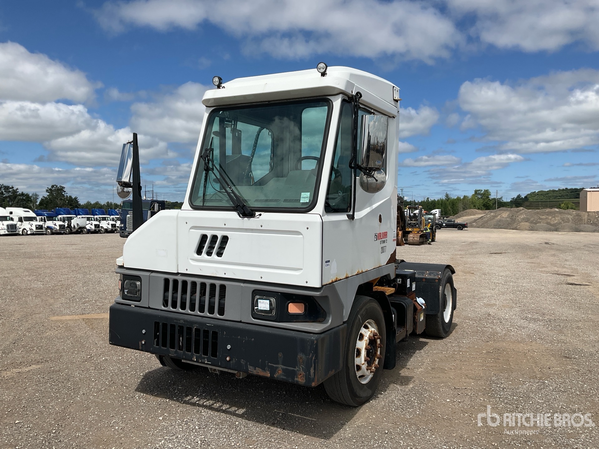2020 Kalmar T2 4x2 Spotter Truck