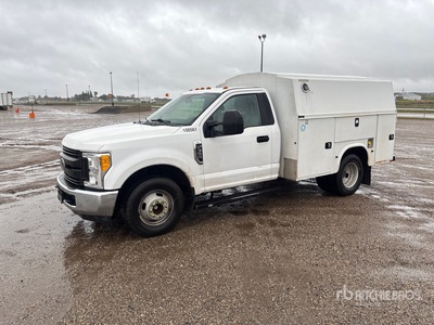 2017 Ford F-350 4x2 Nutzkraftwagen