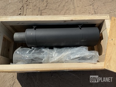 (2) Navistar 3896273C1 Mufflers