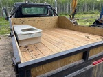 Configuration with Flat Bed Body