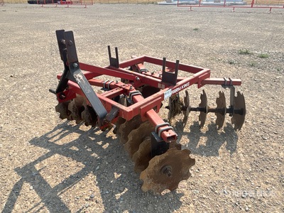 Farm King 72 in 3-Point Tandem Breaking Disc