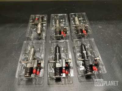 (6) Interstate Diesel A-5226240 Fuel Injection Nozzles