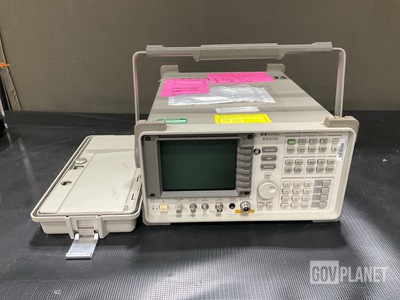HP 8560E Spectrum Analyzer