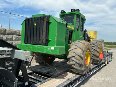 2009 John Deere 643K Abatteuse-empileuse à Roues