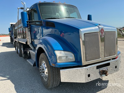 2016 Kenworth T880 Tri/A Dump Truck