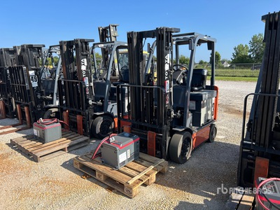 Toyota 8FBCU20 3900 lb Electric Forklift