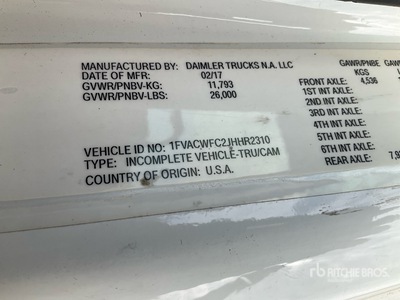 2018 Freightliner M2 106 4x2 Furgoneta caja cerrada (Inoperable)