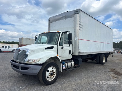 2016 International 4300 4x2 Van Truck