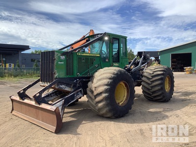 2014 John Deere 748H 4x4 Disboscatore