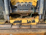 Hydraulics with Bucket Tilt Cylinders