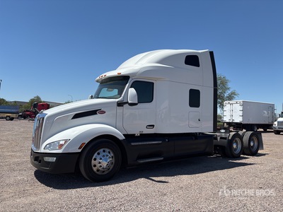 2023 Peterbilt 579 6x4 تراكتور شاحنة كابينة النوم (ثنائية المحور)