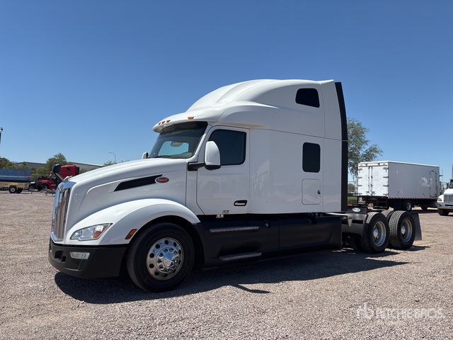 2023 Peterbilt 579 6x4 T/A Sleeper Truck Tractor