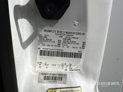 2015 Ford F-350 4x2 Service Truck