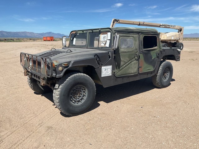 1988 AM General M998 HMMWV 4 Door Soft Top w/Truck Body