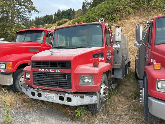 1993 Mack CS200 4x2 Fuel and Lube Truck