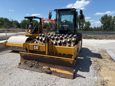 2016 Cat CP56B Padfoot Drum Compactor