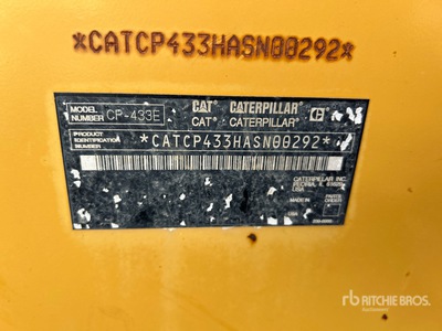 2005 Cat CP-433E Padfoot Drum Compactor