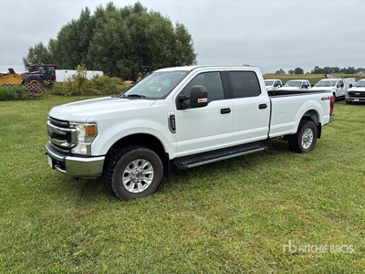 2021 Ford F-250 XLT 4x4 Crew Cab Pickup
