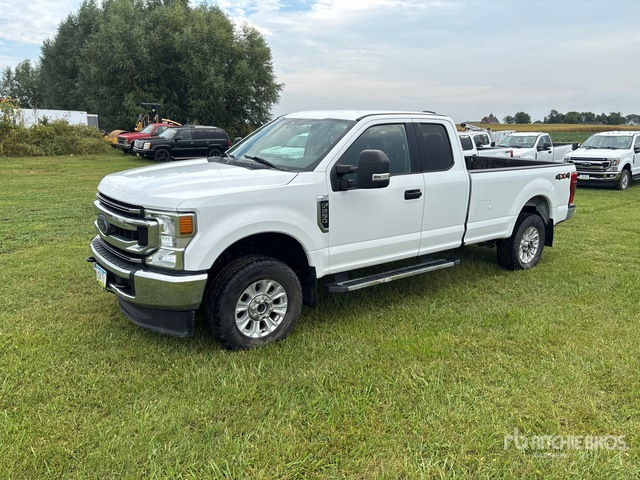 2021 Ford F-250 XLT 4x4 Extended Cab Pickup