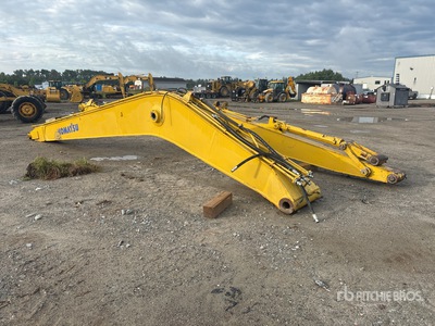 Quantity of (2) Long Boom - Fits Komatsu PC300/PC360