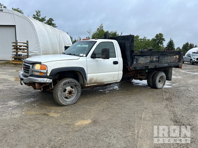 2005 GMC 3500 4x4 Kiepwagen