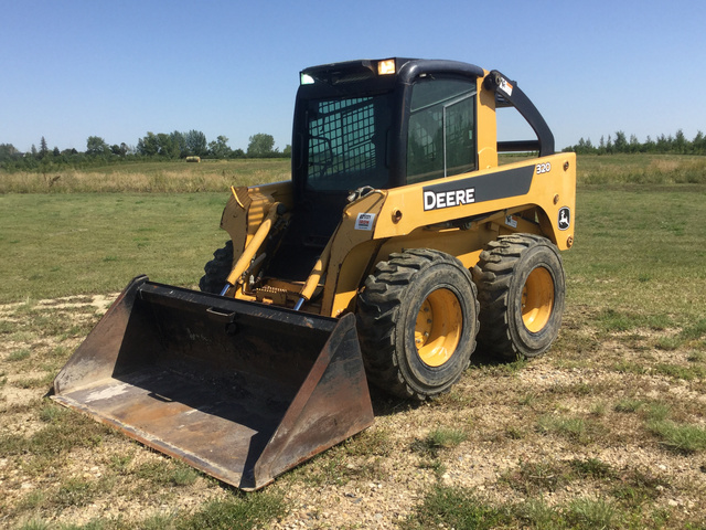 2007 John Deere 320 Skid-Steer Loader