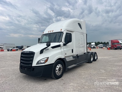 2022 Freightliner Cascadia 126 6x4 T/A Sleeper Truck Tractor