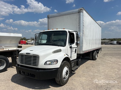 2019 Freightliner M2106 4x2 Furgonetka