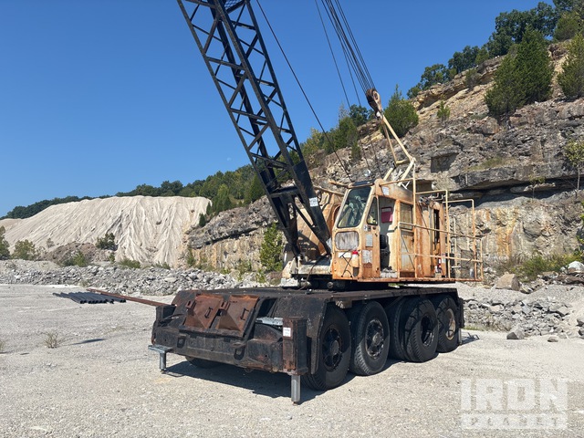 1982 Link-Belt UC108B 45 t 8x4x4 All Terrain Crane