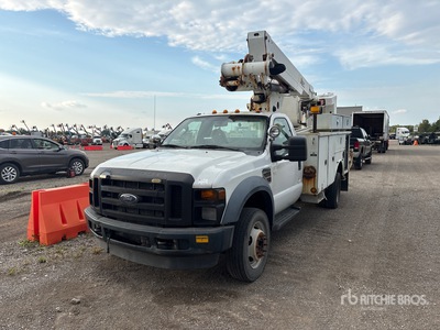 2010 Ford F-550 XL 4x2 Bucket Truck