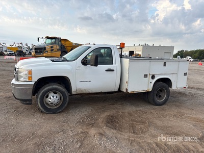 2011 Chevrolet Silverado 3500HD 4x2 Camion utilitaire