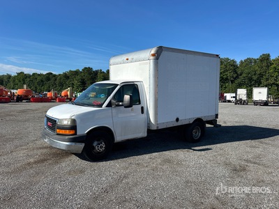 2011 GMC Savana G3500 4x2 Furgoneta caja cerrada