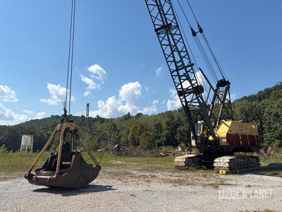 1970 Bucyrus Erie 71B 71 lb Clamshell bucket Grúa celosía de cadenas