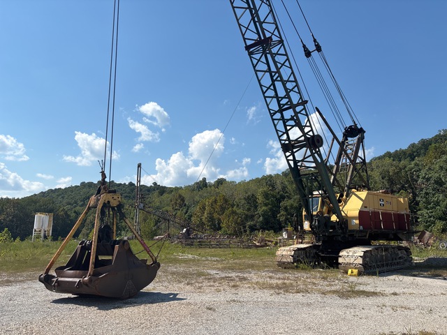 1970 Bucyrus Erie 71B Series Two 71 lb Lattice-Boom Crawler Crane