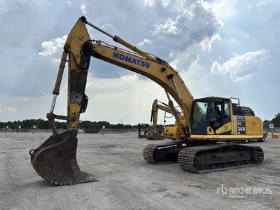 2015 Komatsu PC360LC-11 Escavatore cingolato