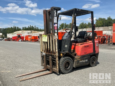 Yale GLP040AFNUAE084 3450 lb Carrelli Elevatori